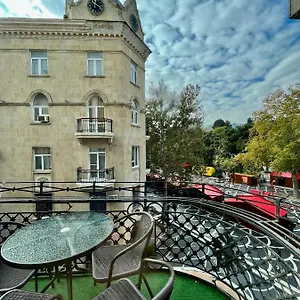 Hotel Nizami 